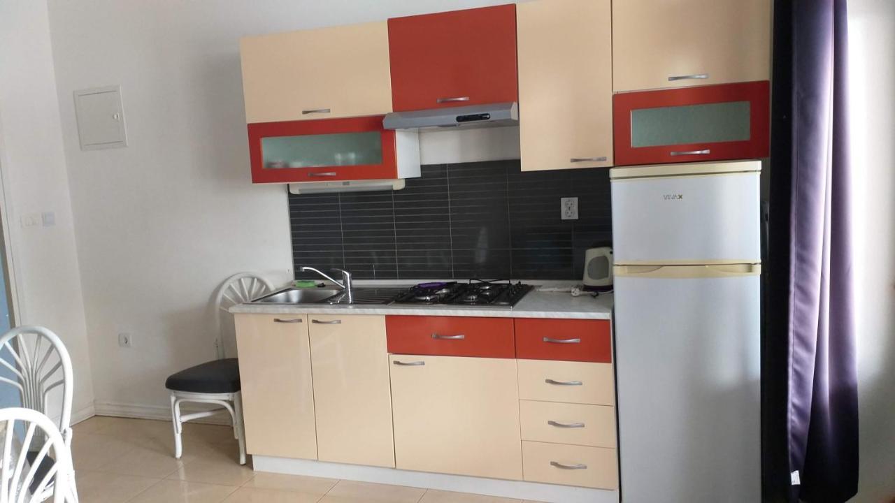 Apartmani Niko Drasnice Bagian luar foto
