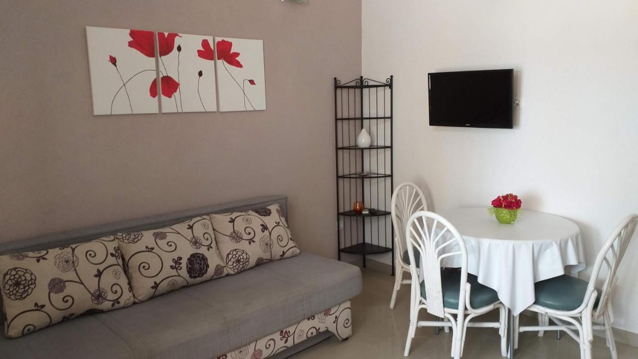Apartmani Niko Drasnice Bagian luar foto