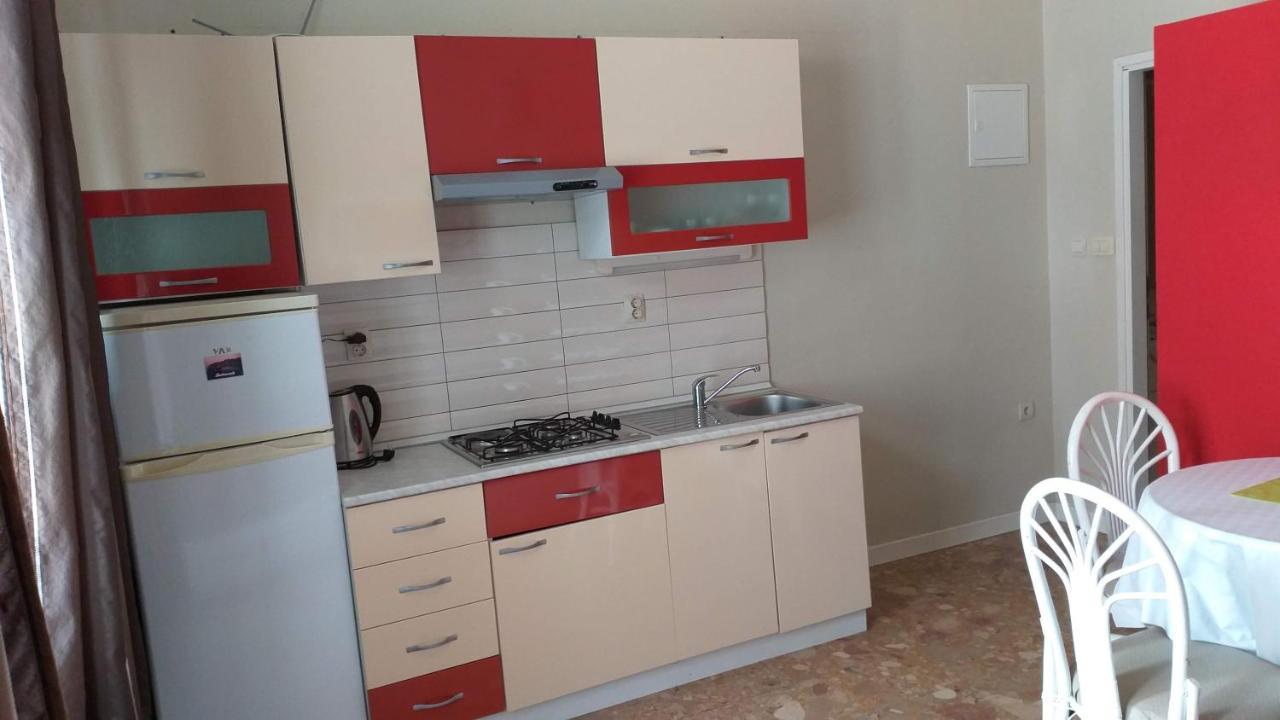 Apartmani Niko Drasnice Bagian luar foto