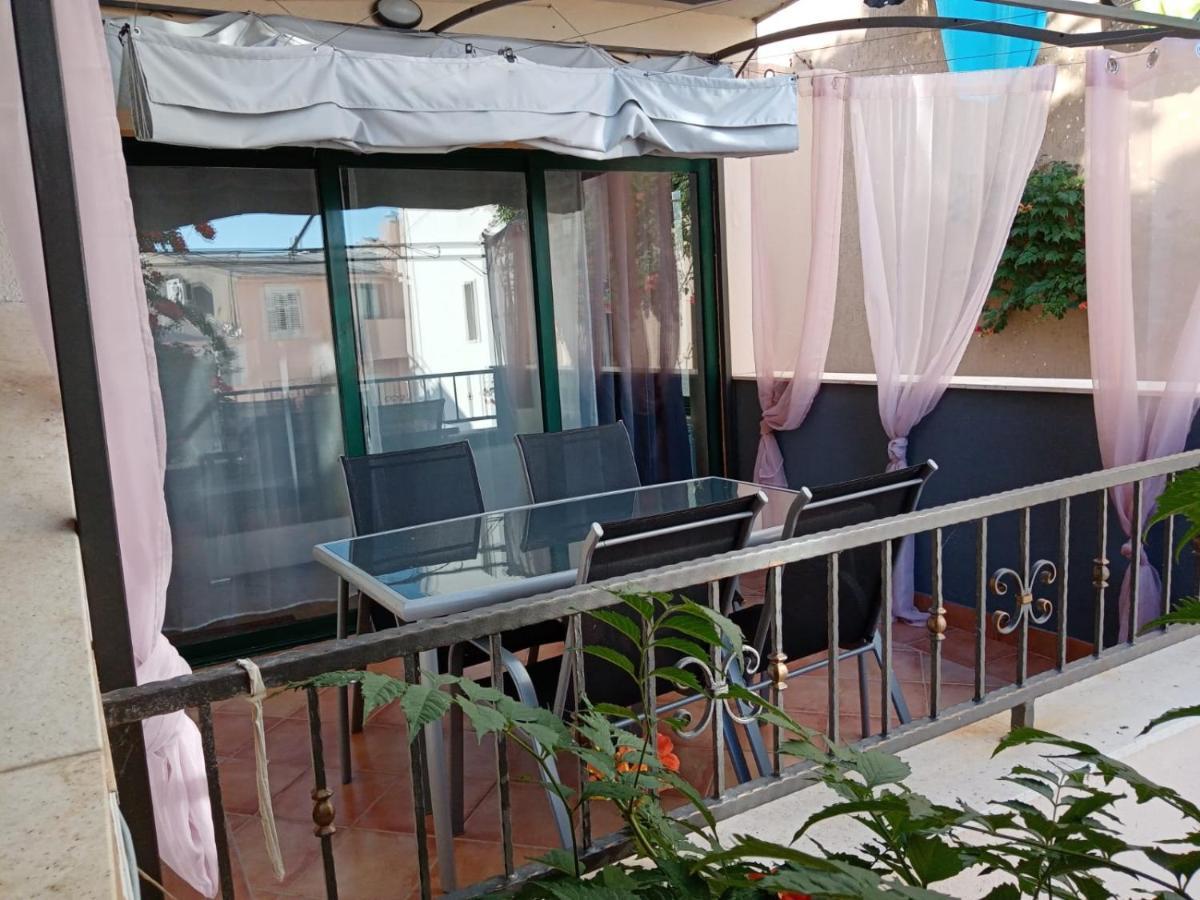 Apartmani Niko Drasnice Bagian luar foto