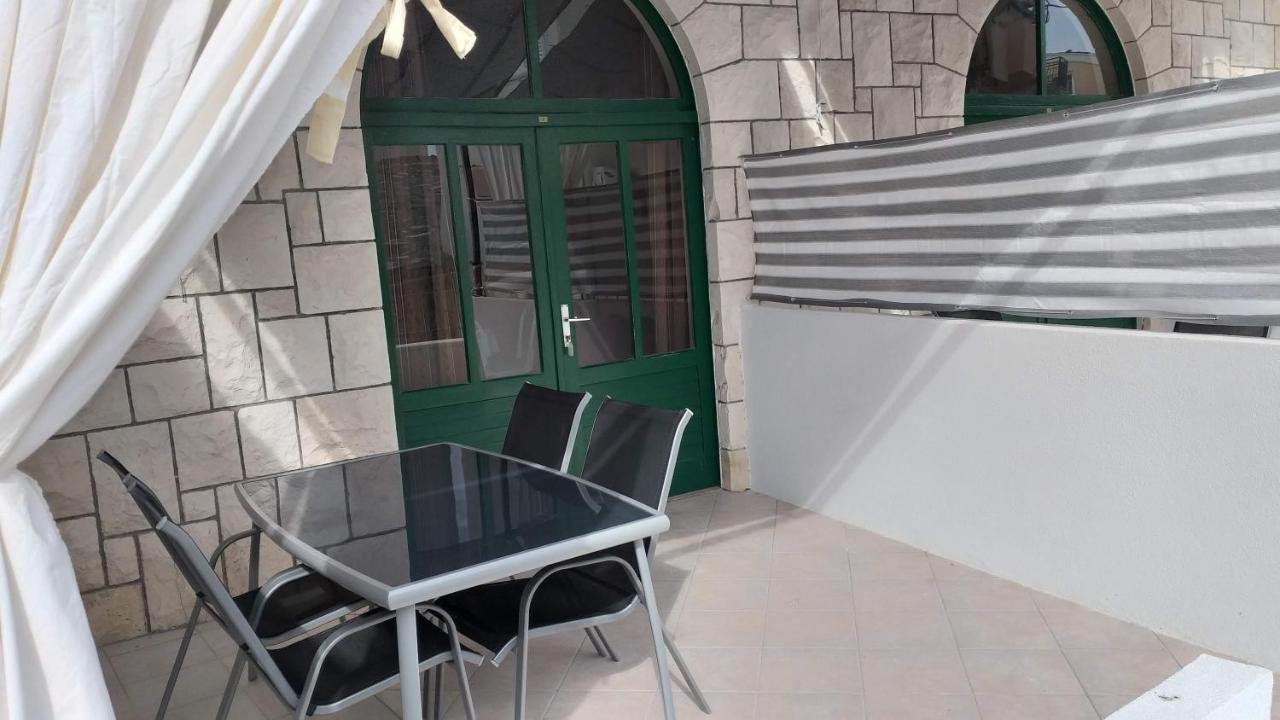 Apartmani Niko Drasnice Bagian luar foto